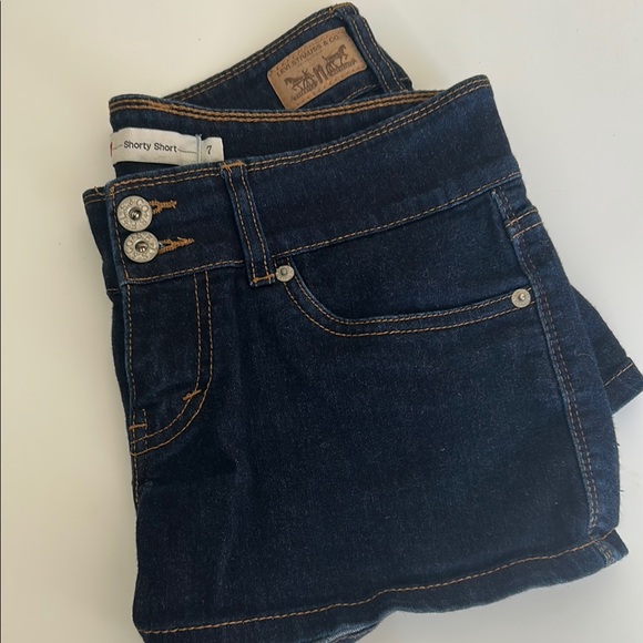 Levi's - Picture 6 of 6